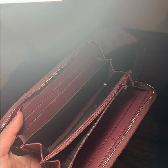 Gucci Pink and Brown Wallet with Floral Design - Picture 4 of 7